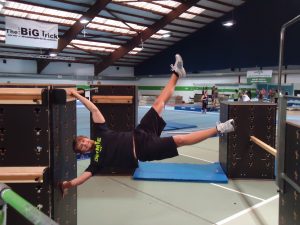 Parkour heißt auch Kraft...