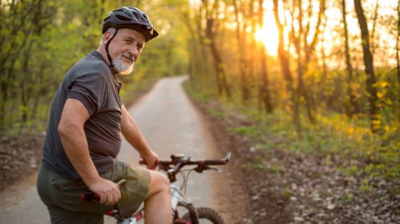 Durch Radfahren fit bleiben