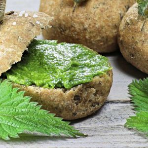 Wildkräuterbrötchen selber machen