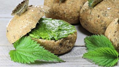 Wildkräuterbrötchen selber machen