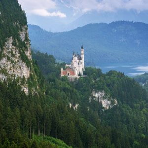 Schloss Neuschwanstein ist eine von den schönsten Burgen in Deutschland