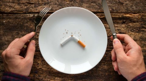 Mit dem Rauchen aufhören kann zu Gewichtszunahme führen