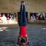 Yoga Kopfstand in Indien