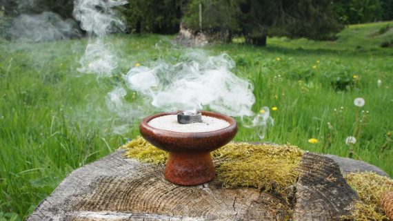 Räuchern mit den Schätzen der Natur