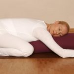 Haltung des Kindes im Praenatal Yoga