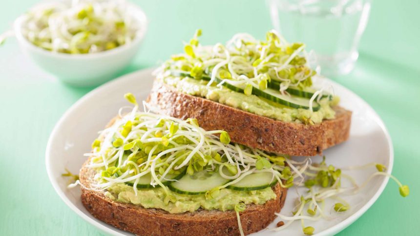 Zuckerfreier Tag mit Avocadobrot: gesunde Rezepte