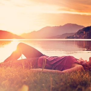 Entspannt und glücklich werden mit innerer Ruhe durch Yoga