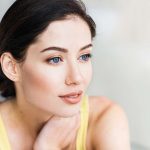 Schöne straffe Haut durch das Protein Kollagen