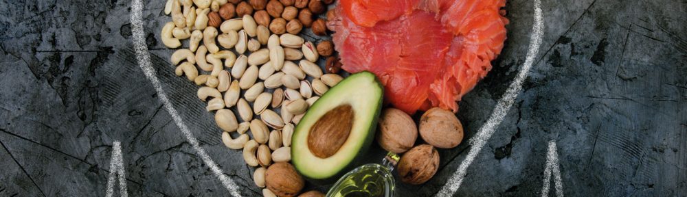 Gesundes Fett: Avocados, Nüsse, Lachs