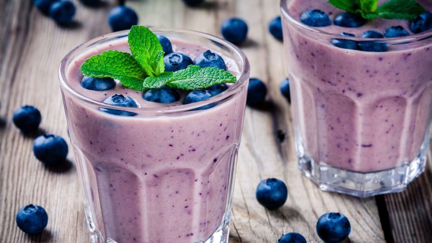 Ernährung für das Kehlchakra: Blaubeer-Smoothie